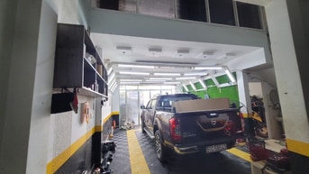 Cho thuê nguyên căn 1 trệt, 1 lầu, tiện làm VPKD, cửa hàng