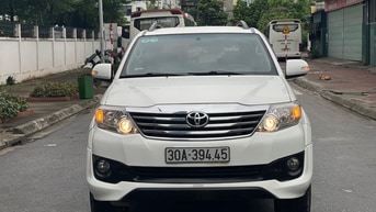 Cần bán gấp Toyota Fortuner Sportivo sx 2014. Xe rất đẹp