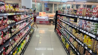 Cửa hàng cần tuyển thêm Nhân viên trực quầy , trưng bày sản phẩm 
