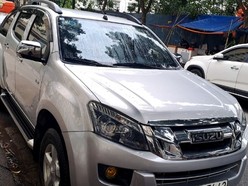 Bán oto bán tải Isuzu DMax 2017, 390 triệu