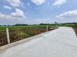 150m2 thổ cư. Đường bê tông. Dân đông. Ngay cổng KCN. 350tr 