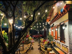 CHO THUÊ MẶT BẰNG  HIỆN TẠI ĐANG KD CAFE SINH TỐ Số 38 ngõ 152 Bồ Đề