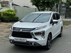 Bán xe Mitsubishi Xpander Prenium Vin 2023 mua mới T12/2023 màu Trắng