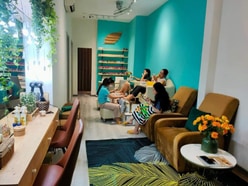 Tuyển ktv nail, gội ở khu landmart 81