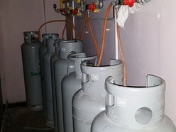 Tuyển Gấp 2 Nhân Viên Giao Gas 