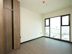 Hàng hot, 84m2 - 2PN/2WC view sông, tầng cao giá bán 7,6 tỷ all in