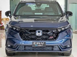 Hodna CRV E: HEV ( Xăng Điện ) - Xe lướt : 2.300km - Sơn zin 100% 