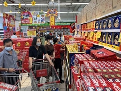 Cận Tết Nhu Cầu Mua Sắm Cao Bổ Sung Thêm Nhân Viên Tại Lotte Mart