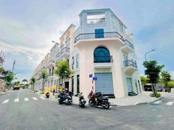 Nhà phố shophouse trung tâm Tân Trụ sở hữu lâu dài 1 trệt, 3 lầu