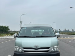 Bán Toyota Hiace tải van 3 chỗ đời 2010,máy dầu,tải 900kg