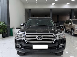 Bán Toyota Land Cruiser 4.6 V8, Model 2016.