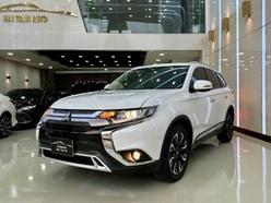 Mitsubishi Outlander 2.0 CVT 2021 - 50.000 km