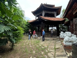 Cho thuê nhà hàng ven sông bình chánh siêu đẹp