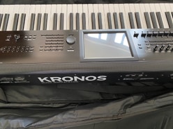 bán đàn organ Workstation Korg Kronos 2 