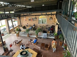 Sang quán Cafe 350m2 mặt tiền Phạm Văn Đồng-Thủ Đức, thuê chỉ 28tr