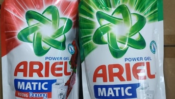 Nước giặt Ariel đậm đặc và nước giặt Ariel downy 1,25kg - 1,4kg Nước giặt Ariel đậm đặc và nước giặt Ariel downy 1,25kg - 1,4kg