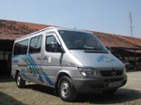 Cho thuê xe Mercedes Sprinter 16 chỗ đưa rước nhân viên.0987507714 Cho thuê xe Mercedes Sprinter 16 chỗ đưa rước nhân viên.0987507714