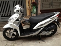 Honda Vision màu trắng 2015 nguyên bản chính chủ Honda Vision màu trắng 2015 nguyên bản chính chủ