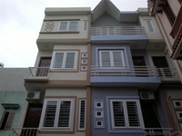 Nhà cho thuê nguyên căn hẻm 390 đường 3 tháng 2 quận 10 Nhà cho thuê nguyên căn hẻm 390 đường 3 tháng 2 quận 10