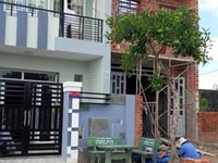 Bán nhà mặt tiền chợ Bình Chánh, sổ hồng riêng,740triệu/ căn, Bán nhà mặt tiền chợ Bình Chánh, sổ hồng riêng,740triệu/ căn,