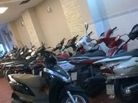 Phòng quốc tế RMIT, nước ngoài, nhân viên văn phòng Phòng quốc tế RMIT, nước ngoài, nhân viên văn phòng