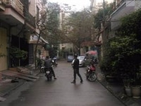 Chính chủ cần bán nhà PLô giáo dục ngõ 191 Lạc Long Quân Cầu Giấy Chính chủ cần bán nhà PLô giáo dục ngõ 191 Lạc Long Quân Cầu Giấy