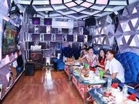 Phục vụ Chạy bàn trực phòng VIP cho quán Karaoke Phục vụ Chạy bàn trực phòng VIP cho quán Karaoke