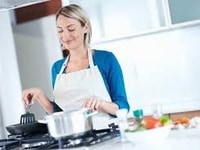 Tìm việc làm chăm em bé chăm người già giúp việc nhà Tìm việc làm chăm em bé chăm người già giúp việc nhà