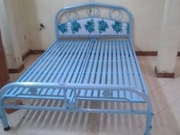 Giường sắt tháo ráp, sơn tĩnh điện (mới 100%) free ship hcm Giường sắt tháo ráp, sơn tĩnh điện (mới 100%) free ship hcm