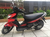 Hayate 125 màu đỏ đen chính chủ-2011 Hayate 125 màu đỏ đen chính chủ-2011
