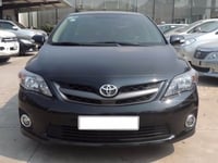 Bán xe Altis 2.0AT màu đen chính chủ từ đầu Bán xe Altis 2.0AT màu đen chính chủ từ đầu