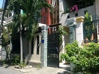 Cho thuê villa đường nội bộ 8m D3, Quận Bình Thạnh: 9.8m x 12.2m, 3lầu Cho thuê villa đường nội bộ 8m D3, Quận Bình Thạnh: 9.8m x 12.2m, 3lầu