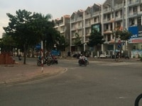 Bán nhà biệt thự KDC Him Lam Kênh Tẻ DT 10x20 giá 24.5 tỷ Bán nhà biệt thự KDC Him Lam Kênh Tẻ DT 10x20 giá 24.5 tỷ