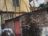 Bán nhà đất Lạc Long Quân Tây Hồ 85m2, mặt tiền 5,2m, 5,3 tỷ Bán nhà đất Lạc Long Quân Tây Hồ 85m2, mặt tiền 5,2m, 5,3 tỷ