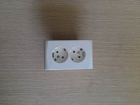 Ổ cắm âm tường 2 lỗ hàn quốc 16A-250V Ổ cắm âm tường 2 lỗ hàn quốc 16A-250V