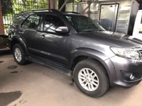 Mình cần bán chiếc xe Fortuner 2012 số sàn máy dầu giá tốt Mình cần bán chiếc xe Fortuner 2012 số sàn máy dầu giá tốt