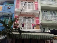 Cho thuê nhà hẻm 8m Lạc Long Quân, đầy đủ nội thất, 4,3x20 Cho thuê nhà hẻm 8m Lạc Long Quân, đầy đủ nội thất, 4,3x20