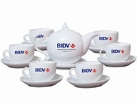 Cung cấp ấm chén sứ Bát Tràng in logo theo yêu cầu tại Hải Dương Cung cấp ấm chén sứ Bát Tràng in logo theo yêu cầu tại Hải Dương
