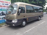 Xe County Đồng Vàng thân dài - Tặng 100% phí trước bạ Xe County Đồng Vàng thân dài - Tặng 100% phí trước bạ