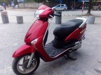 Honda Lead Fi đỏ nguyên bản 2012 chân chống điện Honda Lead Fi đỏ nguyên bản 2012 chân chống điện