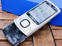 Điên thoại Nokia 6700 slide trượt chính hãng tồn kho mơi 99% Điên thoại Nokia 6700 slide trượt chính hãng tồn kho mơi 99%