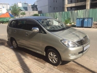 Kẹt tiền cần bán con Innova 2008 số sàn màu ghi vàng Kẹt tiền cần bán con Innova 2008 số sàn màu ghi vàng