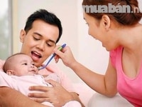 Cần hai người giúp việc nhà và giữ trẻ. Làm 2 nơi gần nhau. Cần hai người giúp việc nhà và giữ trẻ. Làm 2 nơi gần nhau.