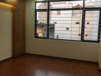 Bán nhà Vương Thừa Vũ dt 42 m2 x 5 t ô tô cách 10 m giá 4,2 tỷ Bán nhà Vương Thừa Vũ dt 42 m2 x 5 t ô tô cách 10 m giá 4,2 tỷ