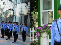 Tuyển nhân viên bảo vệ bao ăn ở nhận việc làm ngay Tuyển nhân viên bảo vệ bao ăn ở nhận việc làm ngay