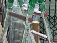 Thanh lý thang inox chữ A cao 2m Thanh lý thang inox chữ A cao 2m