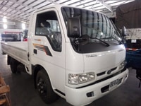 Xe kia K165s thùng lửng 2 tấn 49, dài 3m5, màu trắng Xe kia K165s thùng lửng 2 tấn 49, dài 3m5, màu trắng