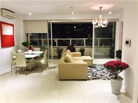 Cần hai người giúp việc nhà và giữ trẻ. Làm 2 nơi gần nhau. Cần hai người giúp việc nhà và giữ trẻ. Làm 2 nơi gần nhau.