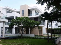 Bán gấp BT Lucasta Khang Điền quận 9 - CK 18% và 3 cây vàng. Bán gấp BT Lucasta Khang Điền quận 9 - CK 18% và 3 cây vàng.
