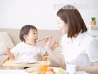 Cần hai người giúp việc nhà và giữ trẻ. Làm 2 nơi gần nhau Cần hai người giúp việc nhà và giữ trẻ. Làm 2 nơi gần nhau